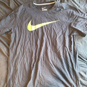 Nike TShirt